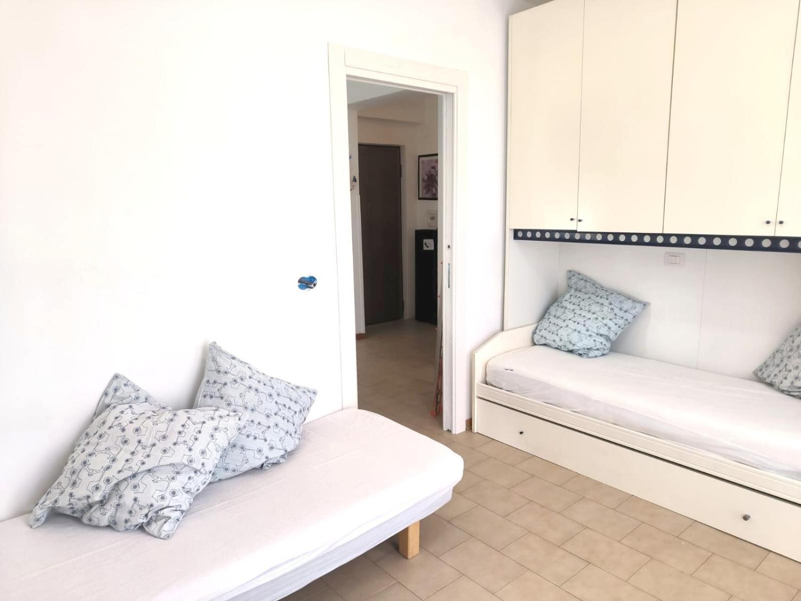 Pozzo Lazzaro Apartments 圣泰雷萨迪里瓦 客房 照片